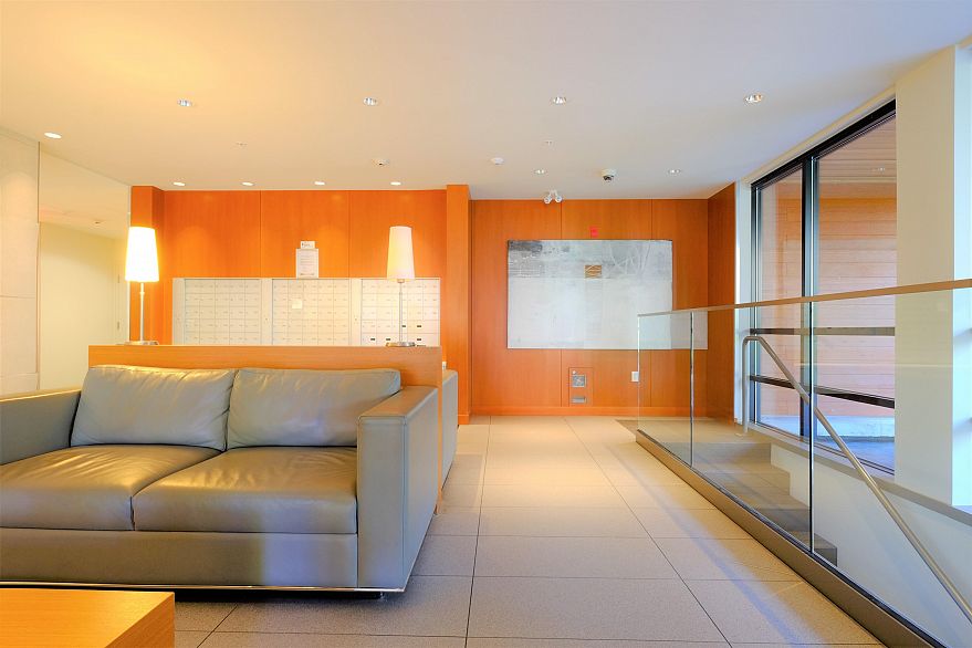 309 5981 Gray Avenue