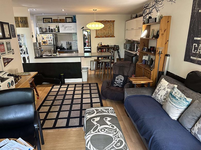 306 2234 Prince Albert Street