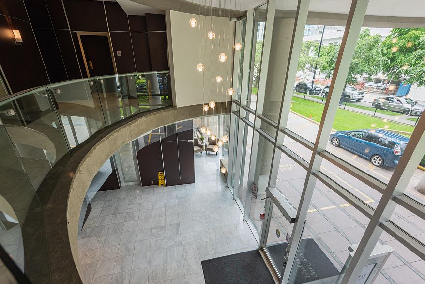 2302 555 Jervis Street