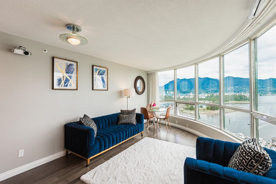 2302 555 Jervis Street