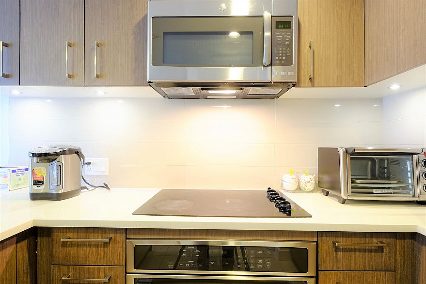 309 5981 Gray Avenue