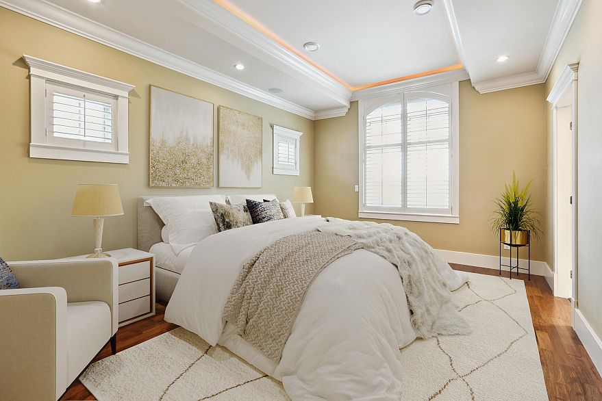 3593 Mackenzie Street