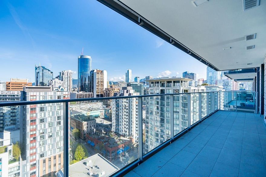 1910 1111 Richards Street