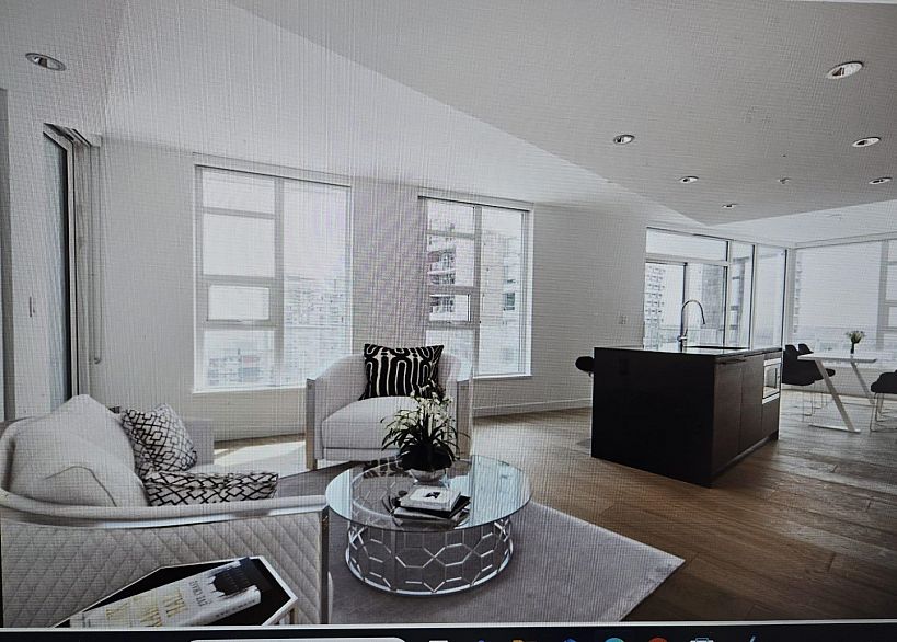 1611 1289 Hornby Street