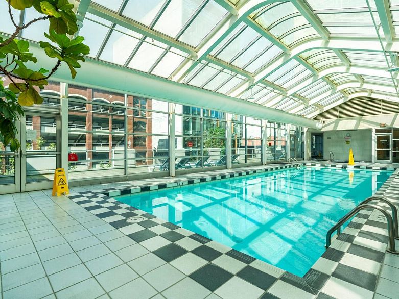 803 438 Seymour Street