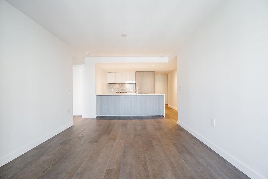 1910 1111 Richards Street