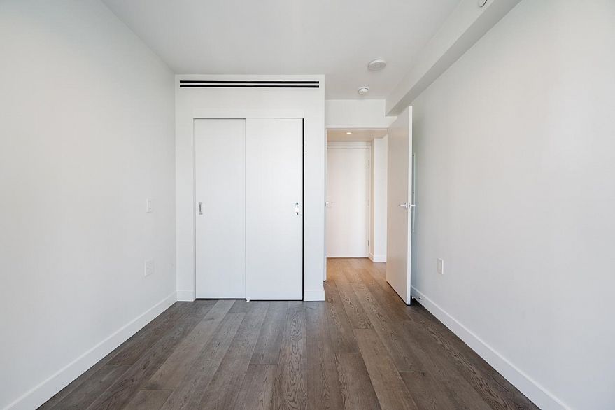 1910 1111 Richards Street