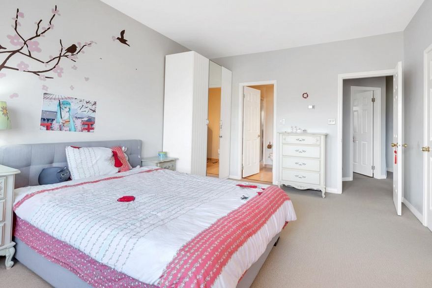 4322 West Point Place