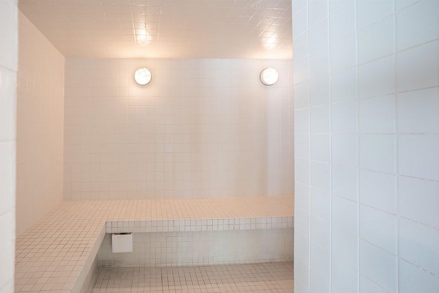 3705 928 Beatty Street