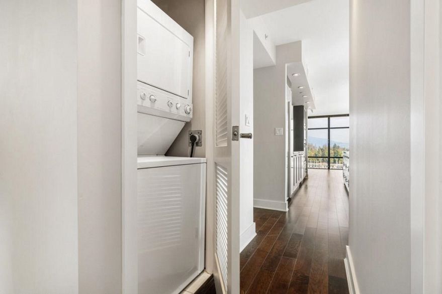 1101 1863 Alberni Street