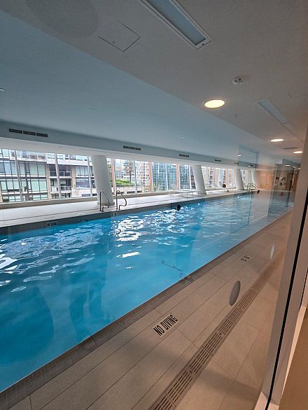 1611 1289 Hornby Street