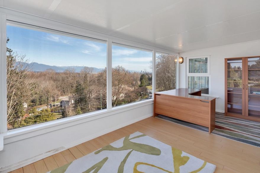 4322 West Point Place