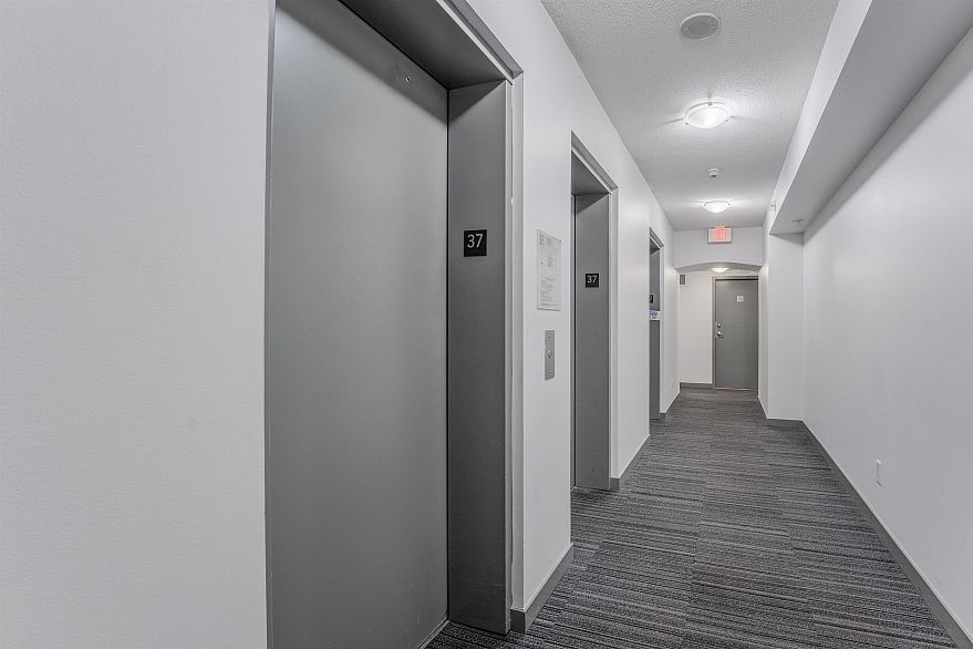 3705 928 Beatty Street