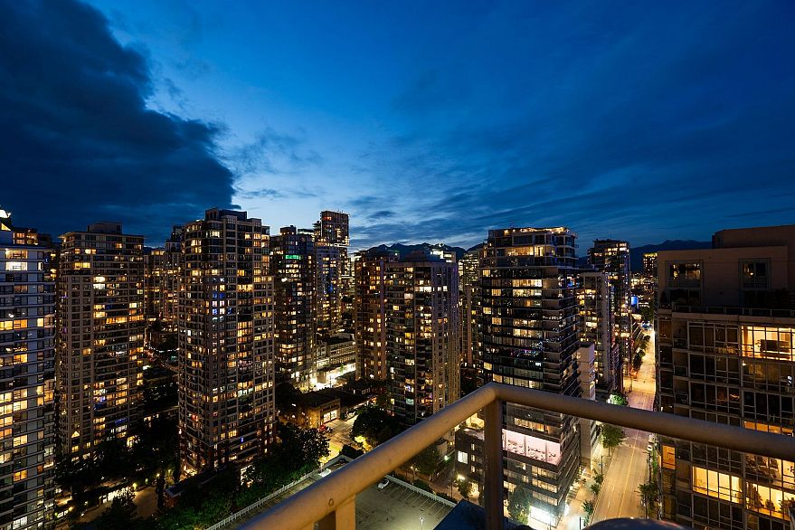 PH5 950 Cambie Street
