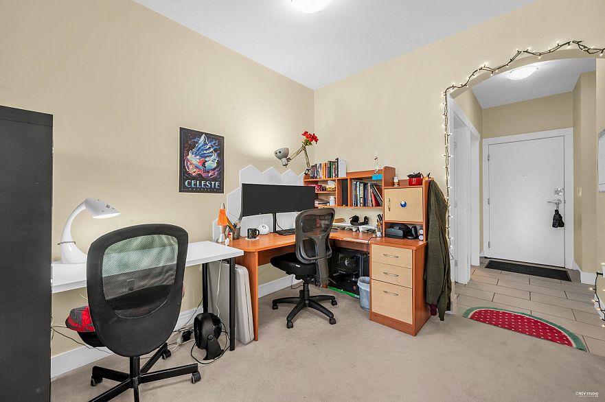 307 2083 W 33 Avenue