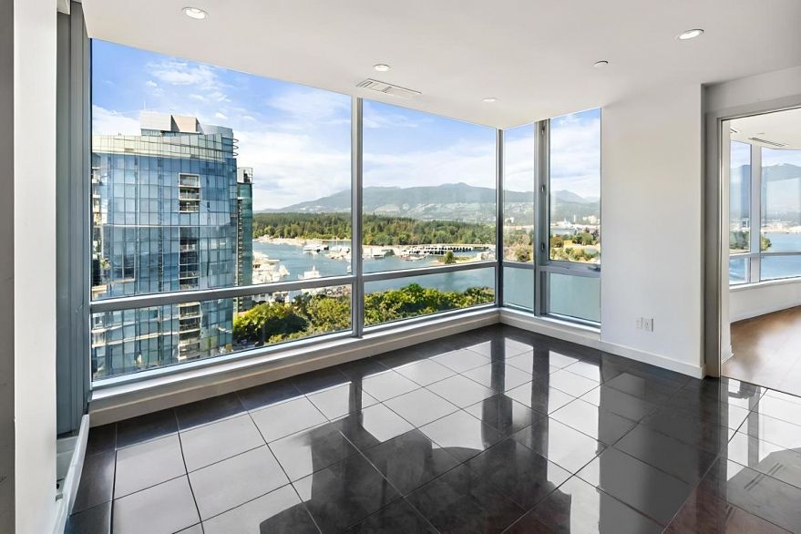 2101 1169 W Cordova Street