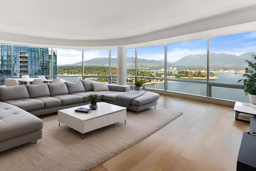 2101 1169 W Cordova Street