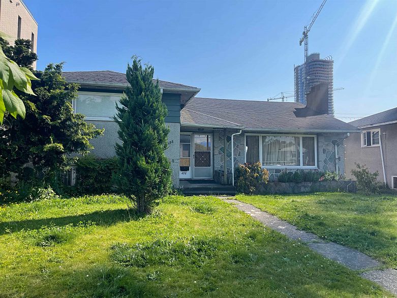 408 W 41st Avenue