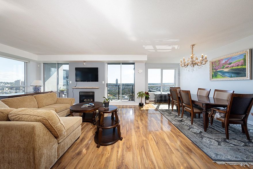 3601 1438 Richards Street