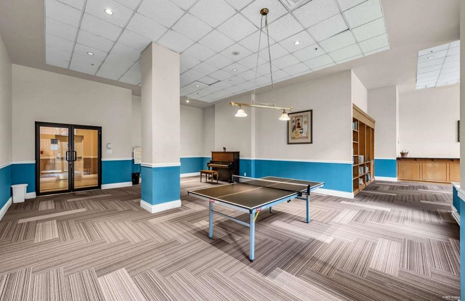 2007 1189 Howe Street