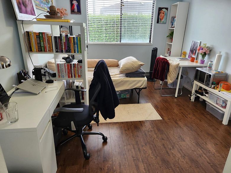 106 6904 Fraser Street