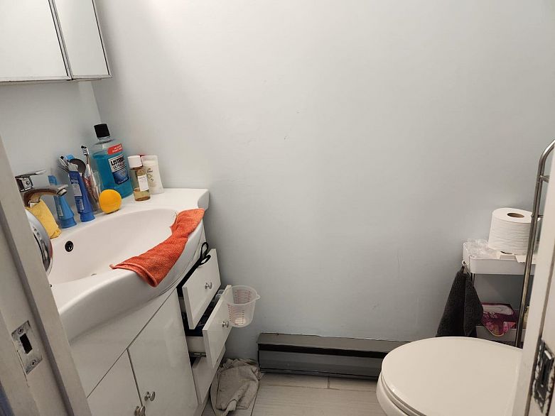 106 6904 Fraser Street