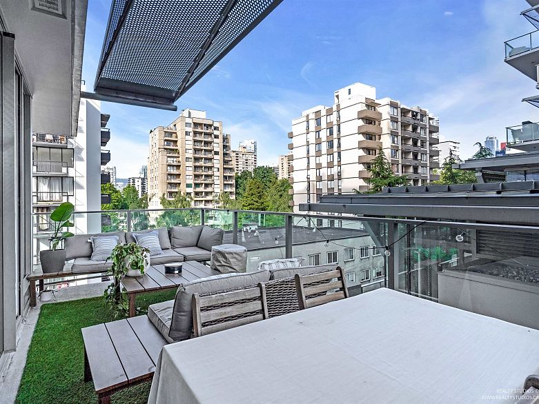 605 1180 Broughton Street