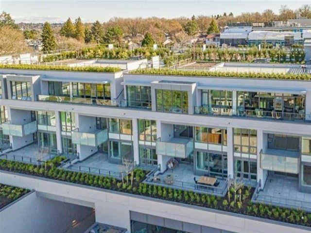 303 3639 W 16th Avenue