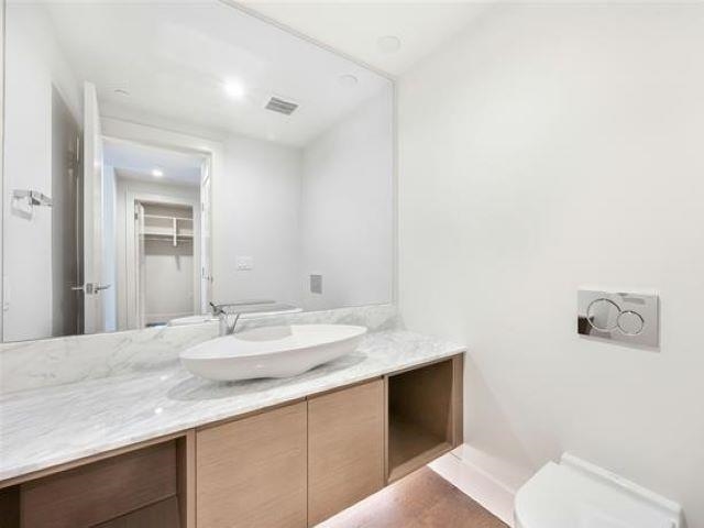 303 3639 W 16th Avenue