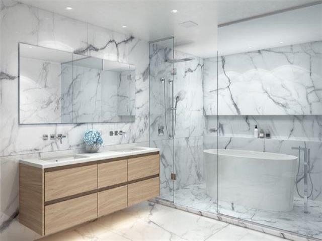 303 3639 W 16th Avenue