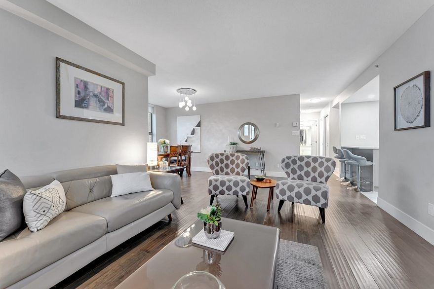 803 1159 Main Street