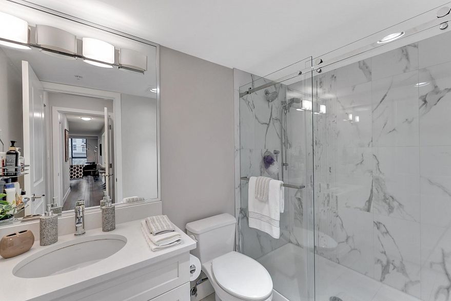 803 1159 Main Street