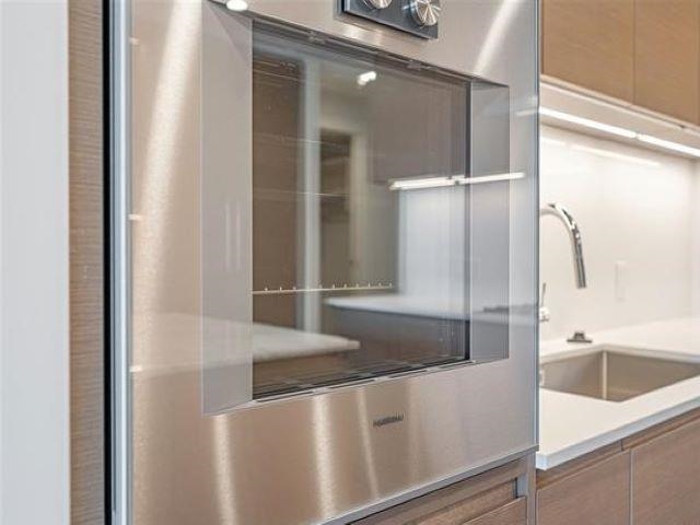 303 3639 W 16th Avenue