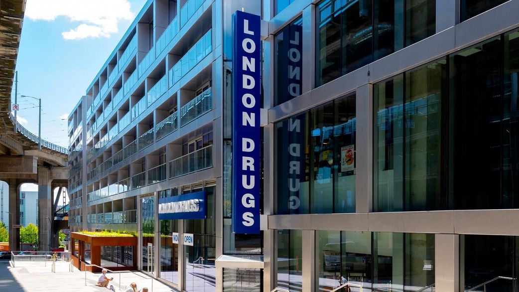 4206 1480 Howe Street