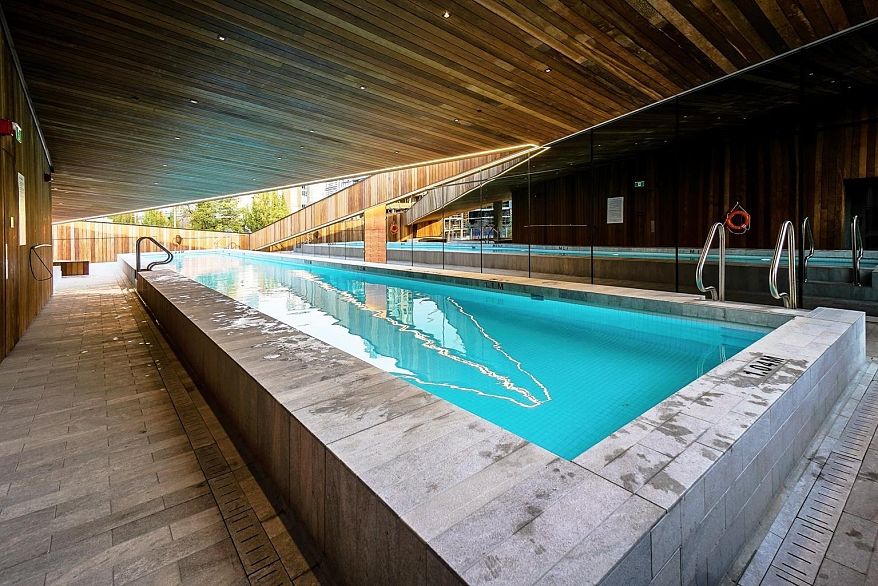 4206 1480 Howe Street