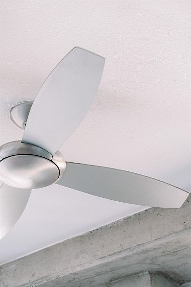 607 2635 Prince Edward Street