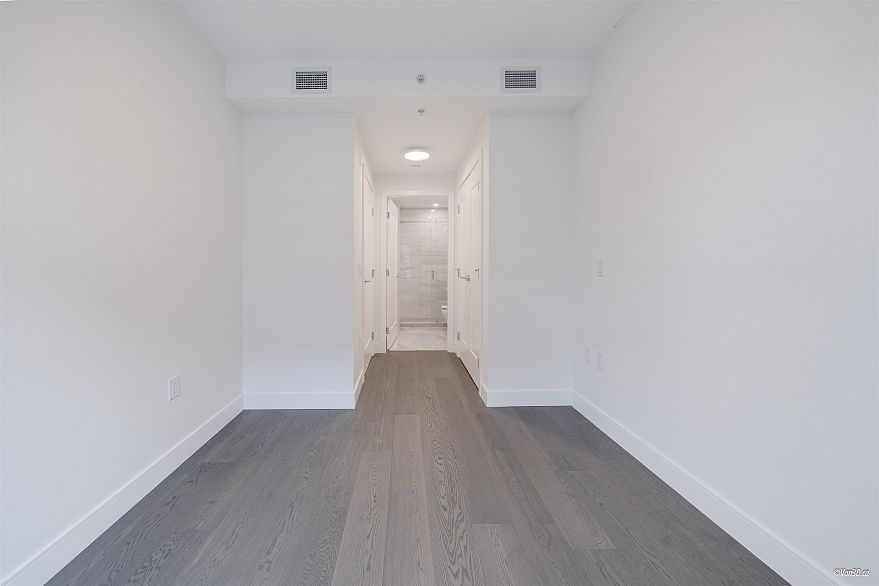 305 488 W 58th Avenue