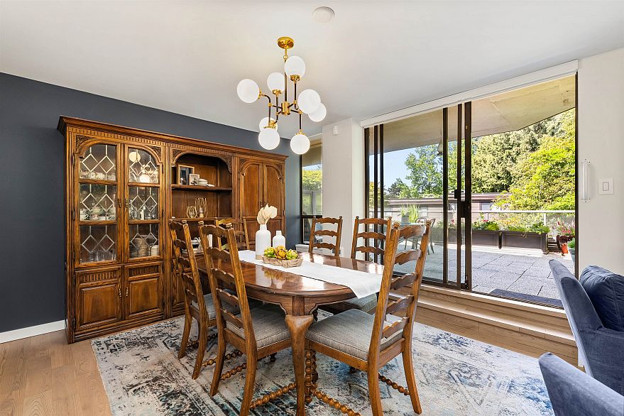 102 3905 Springtree Drive