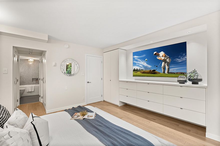 102 3905 Springtree Drive