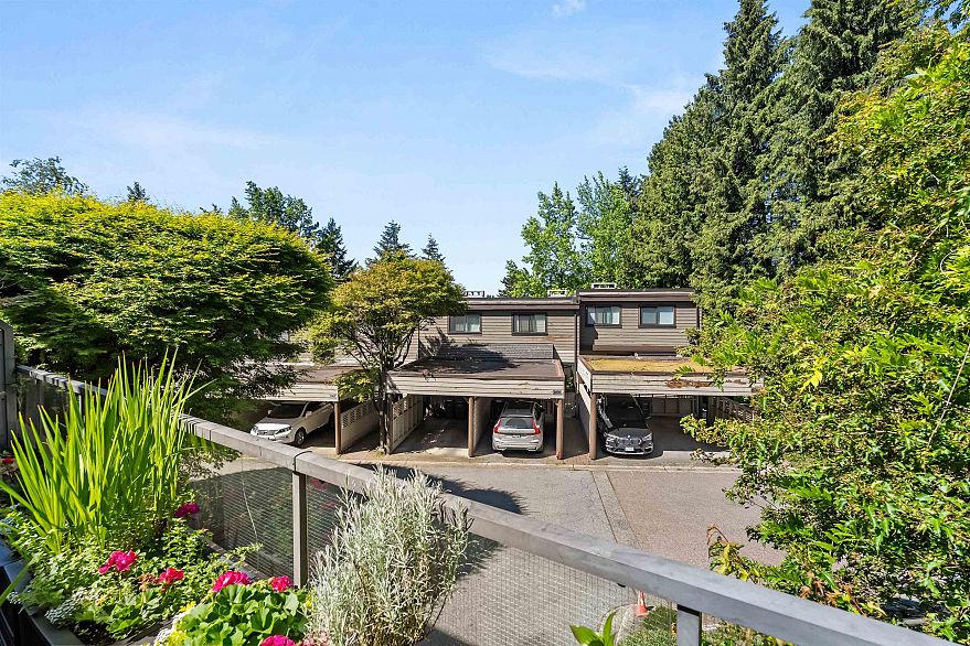 102 3905 Springtree Drive