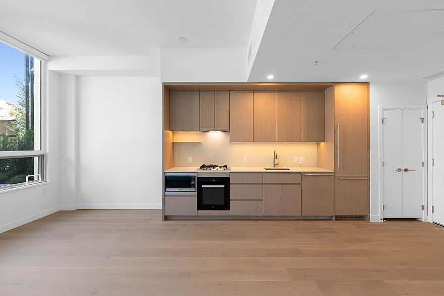 11X 5212 CAMBIE STREET, Vancouver BC V5Z 2Z7