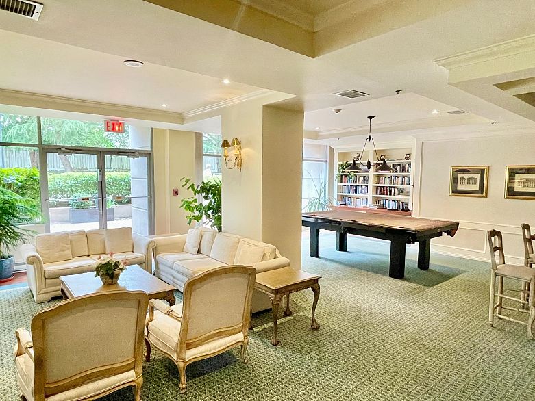 707 5775 Hampton Place