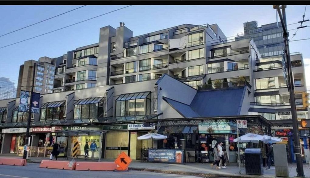510 1270 Robson Street