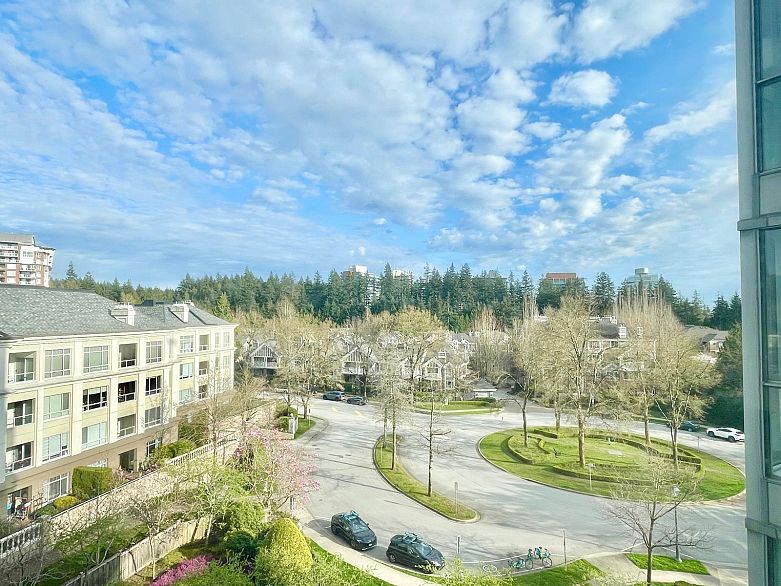 707 5775 Hampton Place