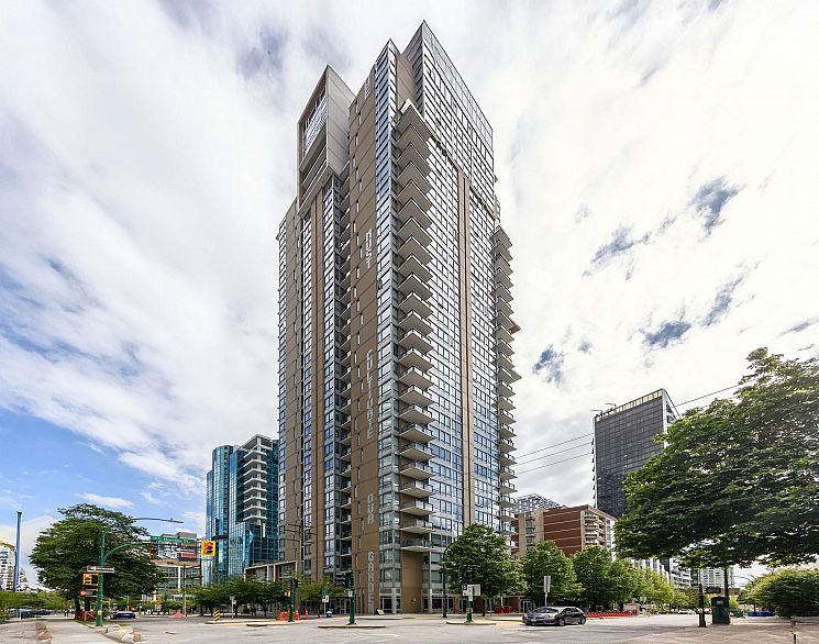 2203 1308 Hornby Street