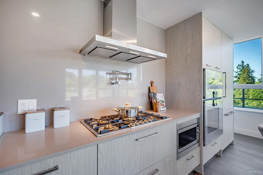 503 4908 Cambie Street