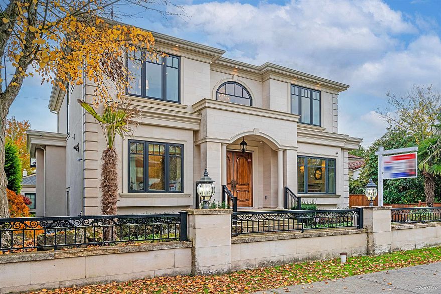 1332 W 47th Avenue