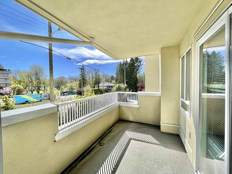 204 5626 Larch Street