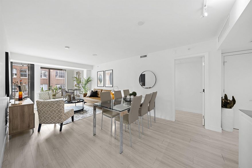 702 1133 Hornby Street