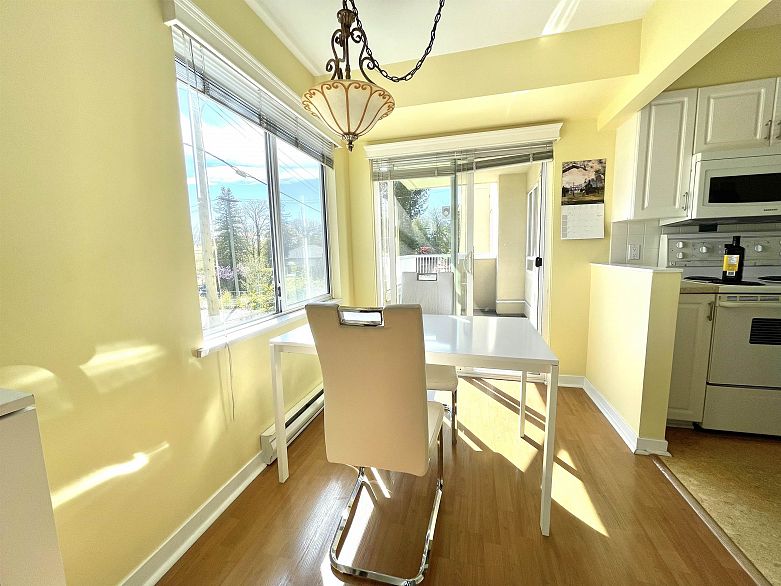 204 5626 Larch Street